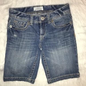 ✨Aeropostale Capri Jeans Size (5/6)✨